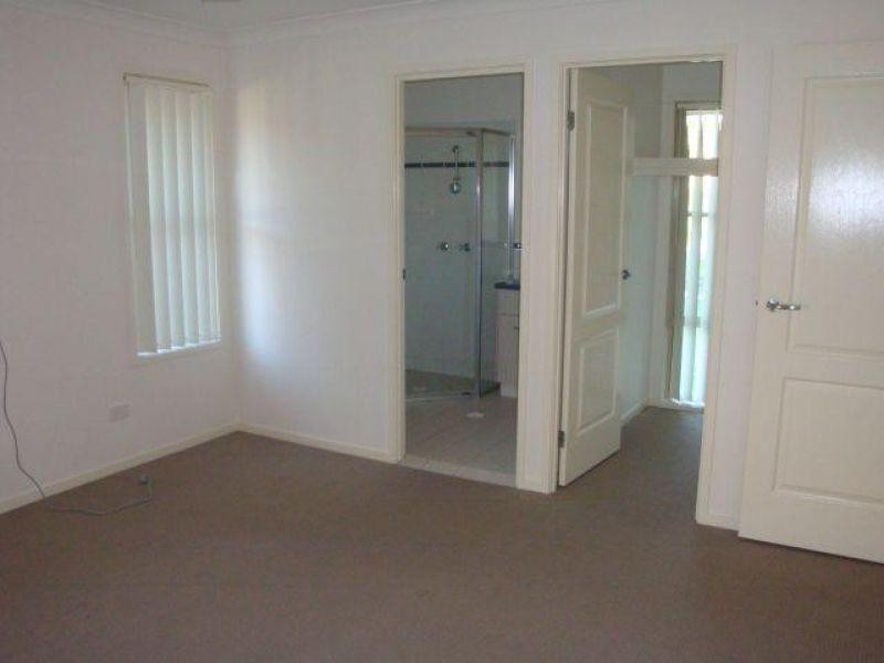 52 Karelyn Drive, Joyner QLD 4500