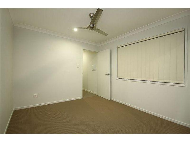 2/52 Surround Street, Dakabin QLD 4503