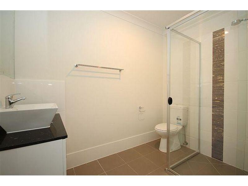 2/52 Surround Street, Dakabin QLD 4503