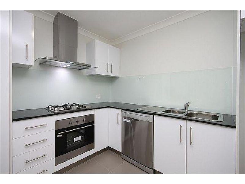 2/52 Surround Street, Dakabin QLD 4503