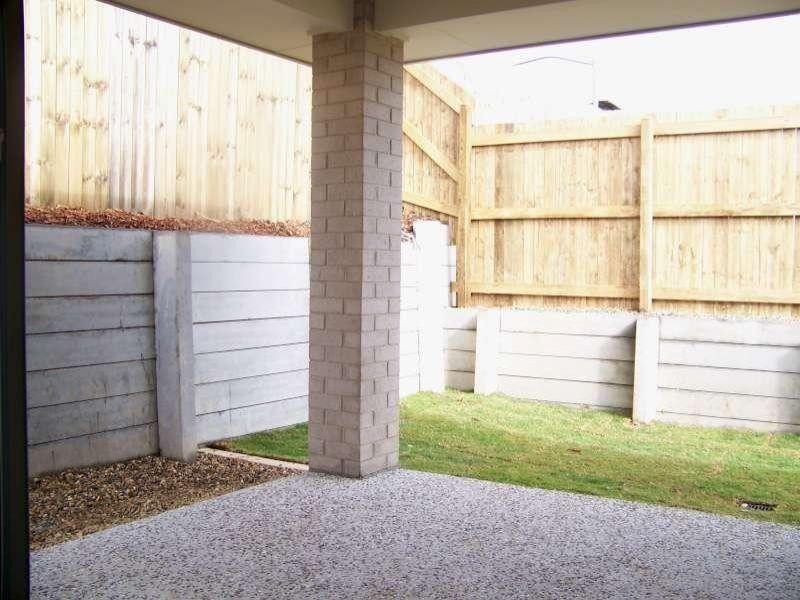 22 Birchgrove Crescent, Kallangur QLD 4503