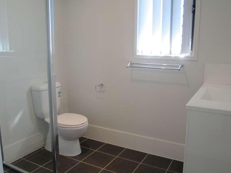 2/4 Keast Street, Caboolture QLD 4510