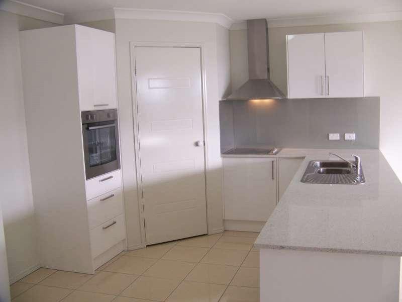 2/16 Kamala Street, Morayfield QLD 4506