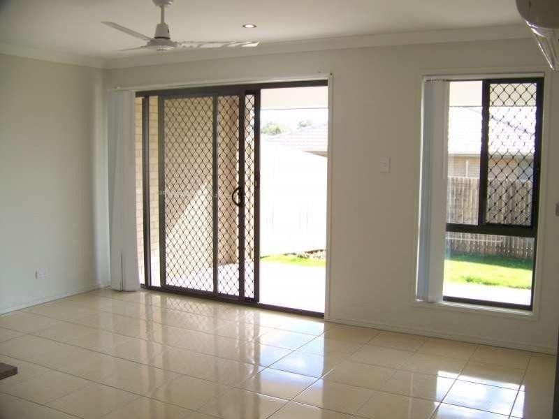 2/16 Kamala Street, Morayfield QLD 4506