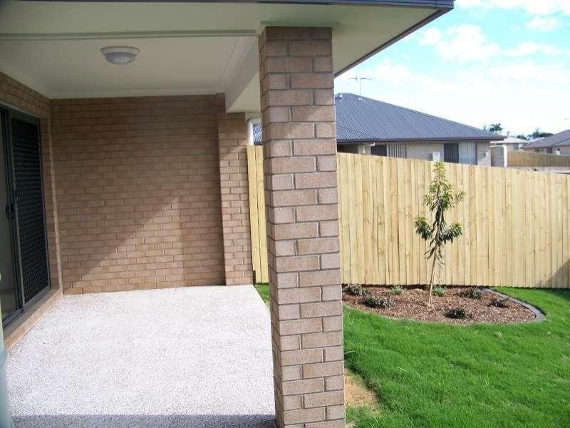 2/16 Kamala Street, Morayfield QLD 4506