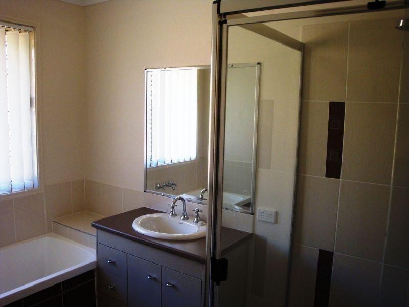 11 Hackett Court, Caboolture QLD 4510