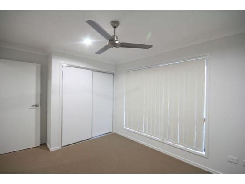 2/11 Hellcat Circuit, Bray Park QLD 4500