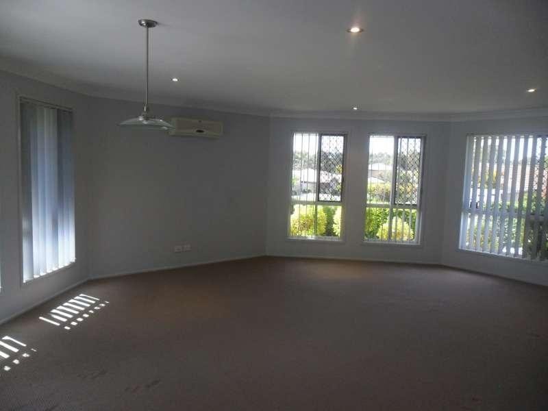 4 Peppermint Court, Narangba QLD 4504