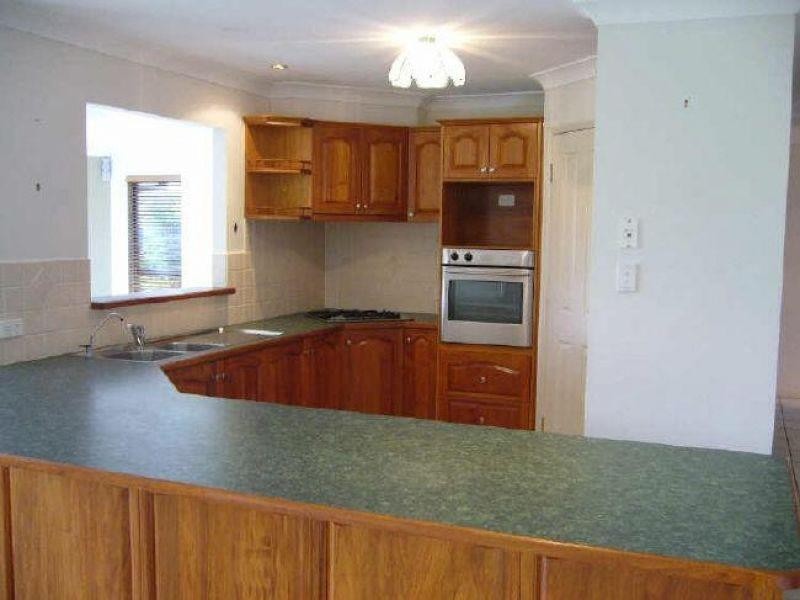 10 Whitfield Court, Narangba QLD 4504