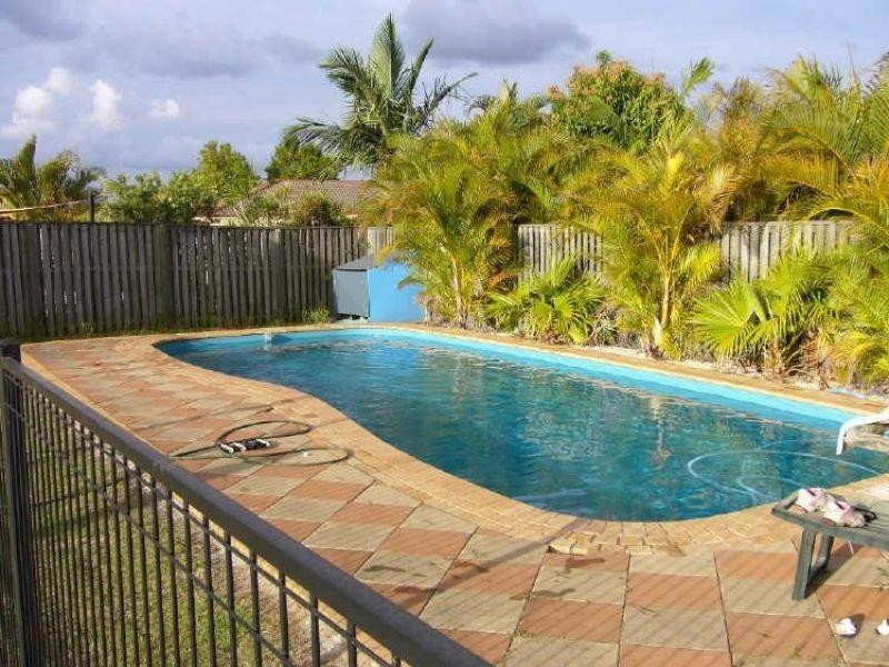 10 Whitfield Court, Narangba QLD 4504