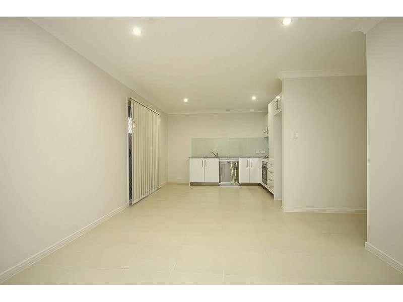 1/26 Montree Circuit, Kallangur QLD 4503