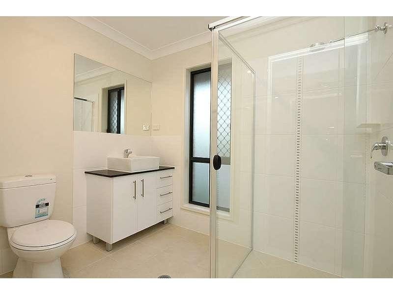 1/24 Montree Circuit, Kallangur QLD 4503