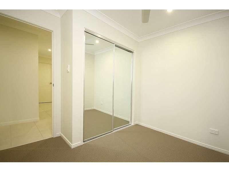 1/24 Montree Circuit, Kallangur QLD 4503
