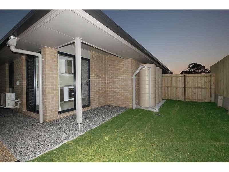 2/24 Montree Circuit, Kallangur QLD 4503