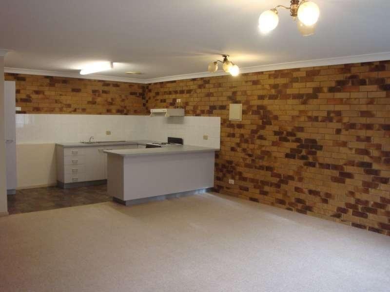 18/45 Marine Parade, Redcliffe QLD 4020