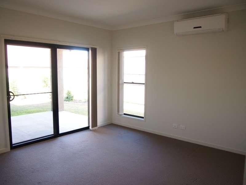 9 Price Street, North Lakes QLD 4509