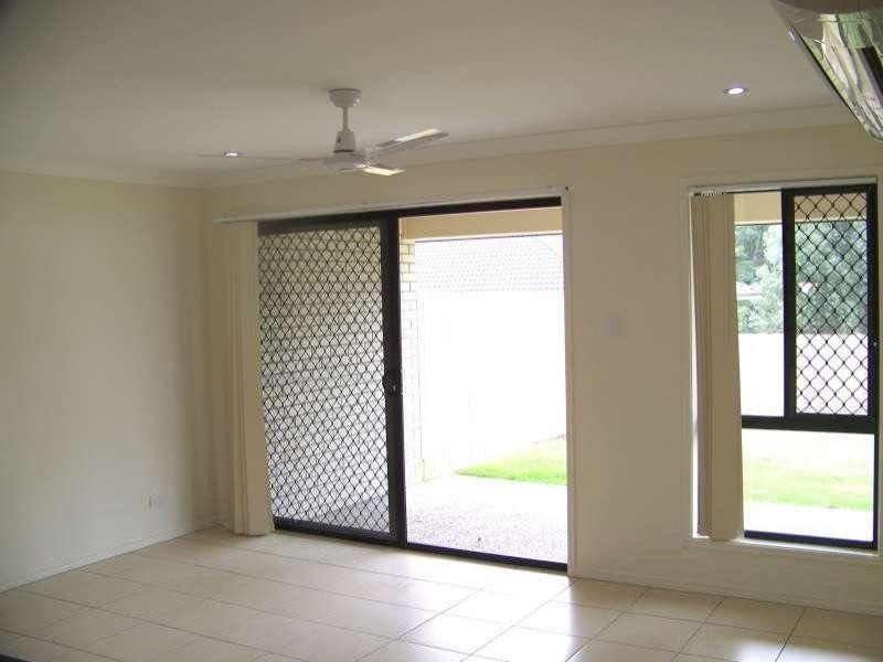 1/30 Delaney Road, Burpengary QLD 4505