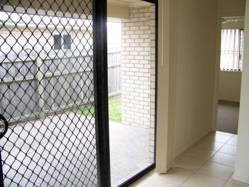 2/30 Delaney Road, Burpengary QLD 4505