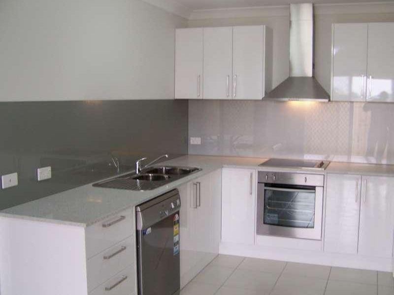 2/5 Mia Court, Morayfield QLD 4506