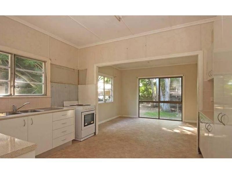 40 Ewart Street, Deception Bay QLD 4508