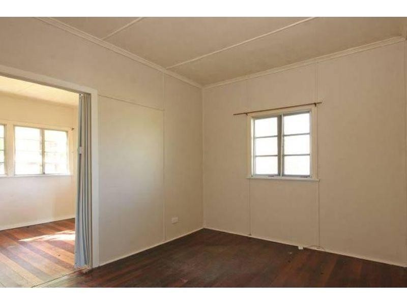 40 Ewart Street, Deception Bay QLD 4508