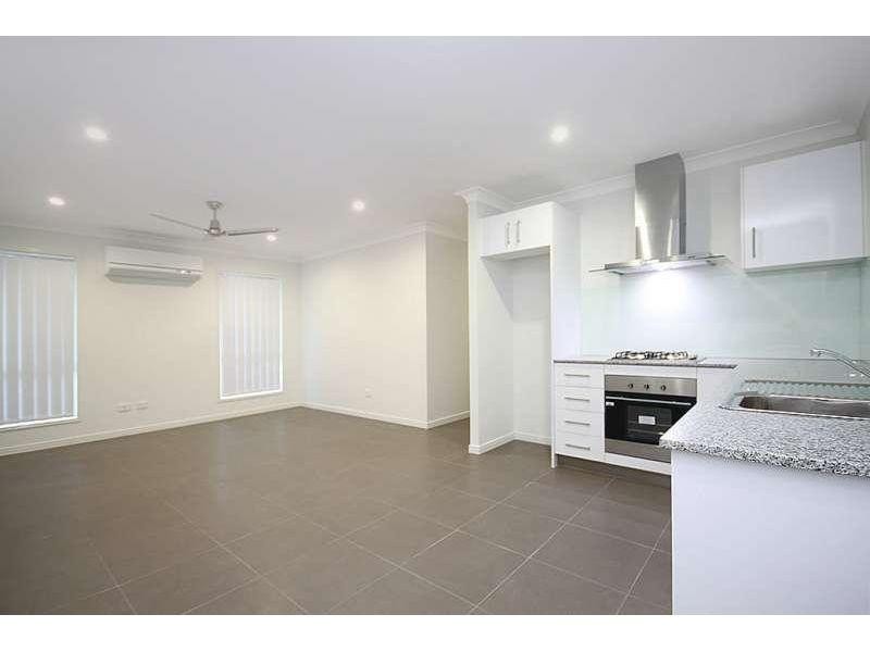 1/27 Montree Circuit, Kallangur QLD 4503