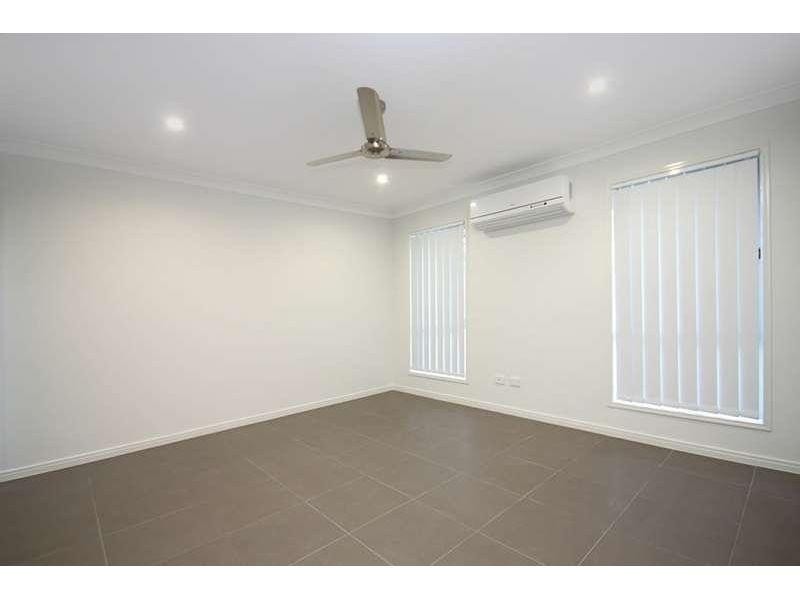 1/27 Montree Circuit, Kallangur QLD 4503