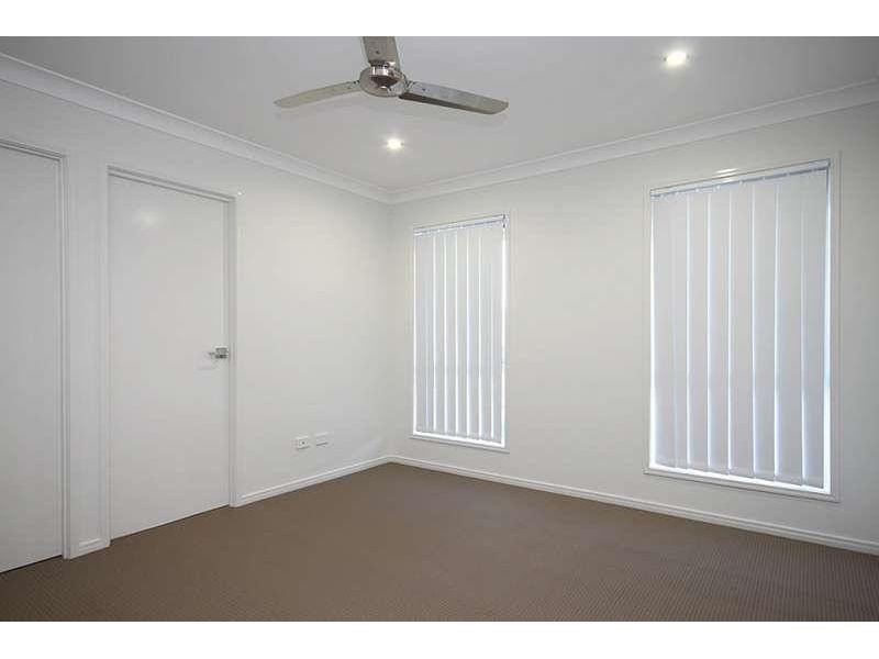 1/27 Montree Circuit, Kallangur QLD 4503