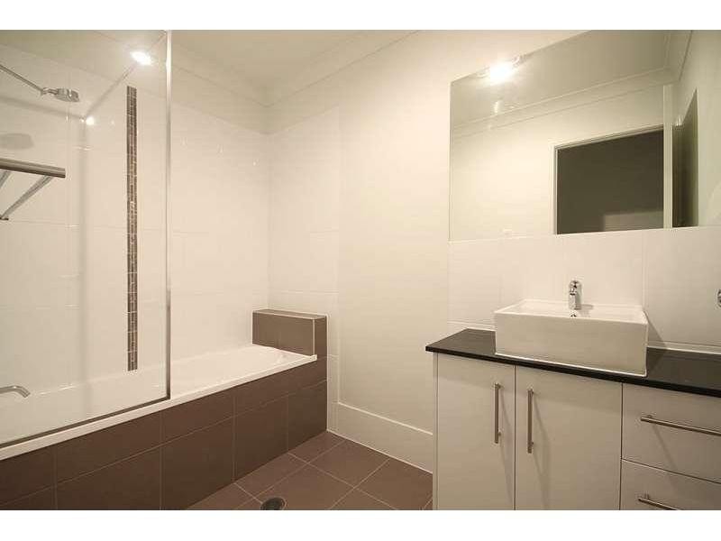 1/27 Montree Circuit, Kallangur QLD 4503