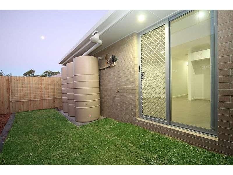 1/27 Montree Circuit, Kallangur QLD 4503