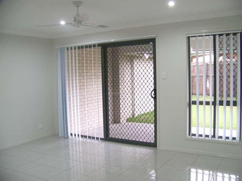 1/8 Peisley Court, Bellmere QLD 4510