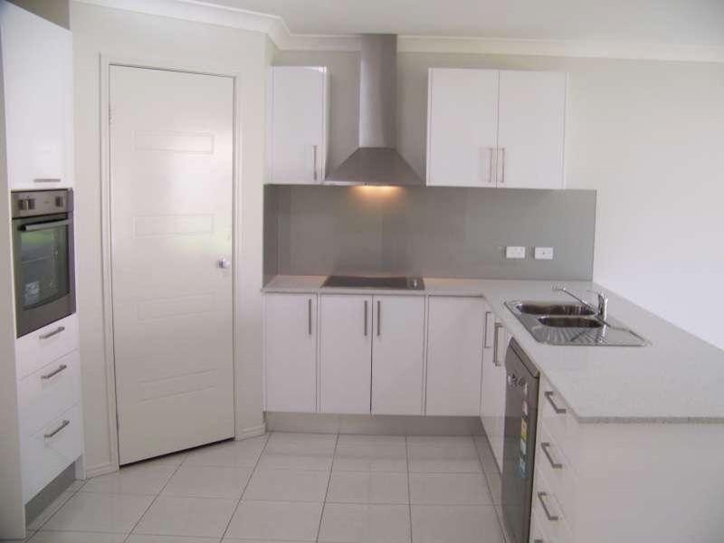 1/8 Peisley Court, Bellmere QLD 4510