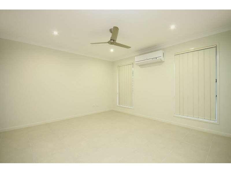 1/25 Montree Circuit, Kallangur QLD 4503
