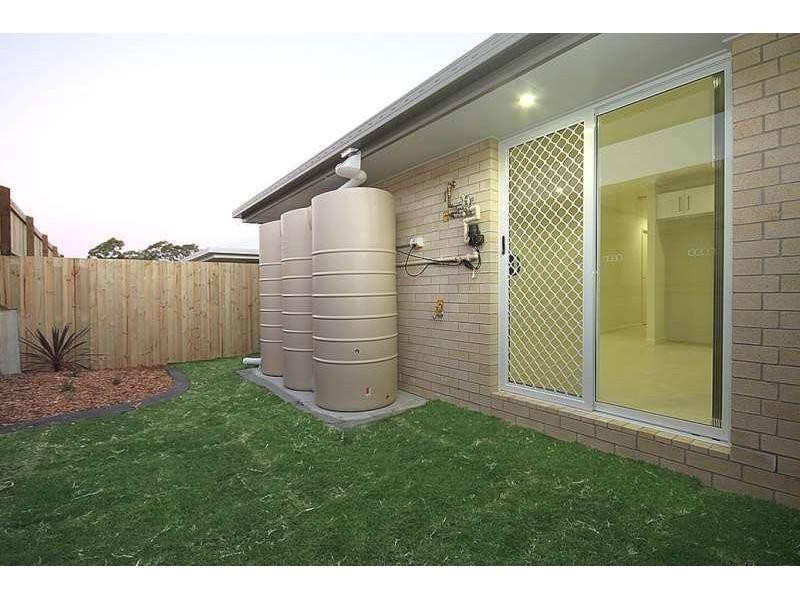 1/25 Montree Circuit, Kallangur QLD 4503