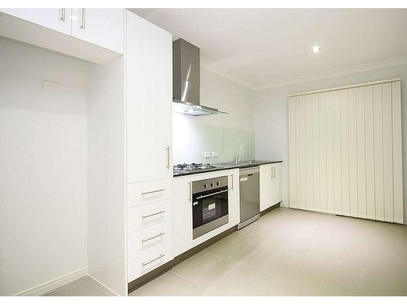 2/19 Montree Circuit, Kallangur QLD 4503