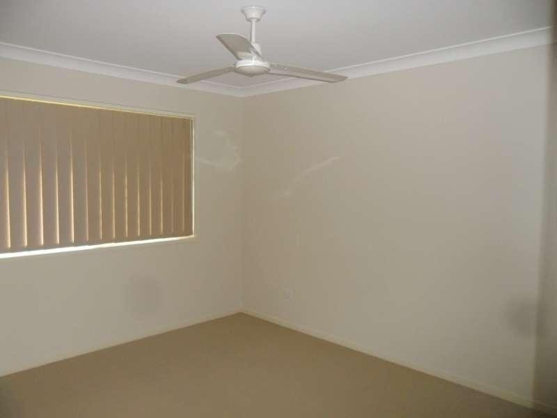 15 Diane Parade, Kallangur QLD 4503