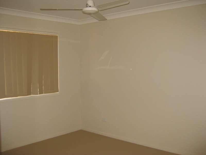 15 Diane Parade, Kallangur QLD 4503