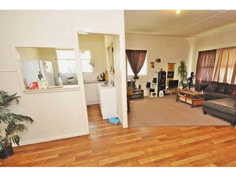 38 Sheehan Street, Kallangur QLD 4503