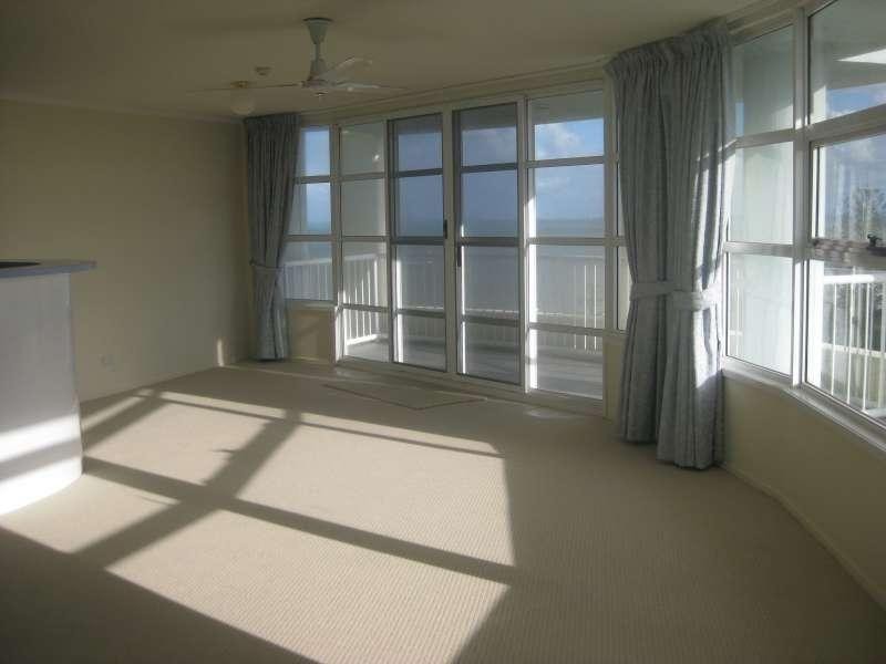 25/77 Marine Parade, Redcliffe QLD 4020