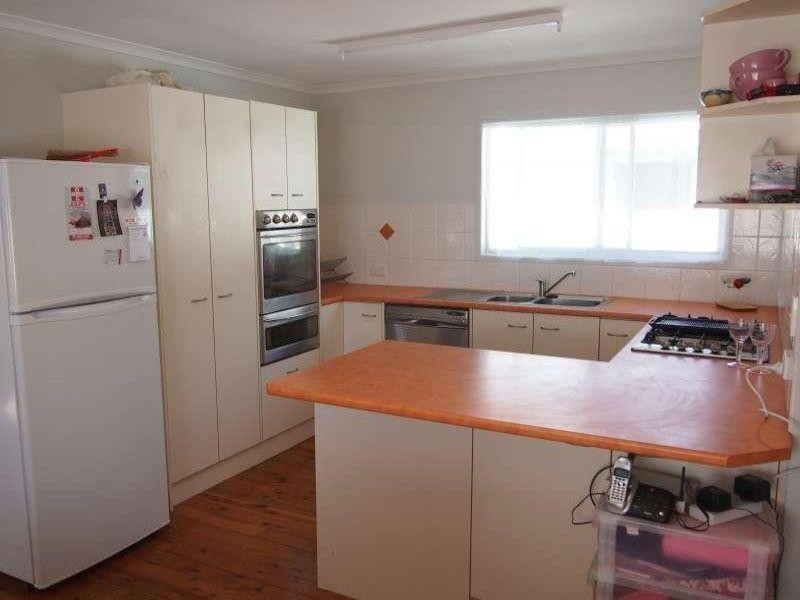 7 Cliff Street, Kallangur QLD 4503