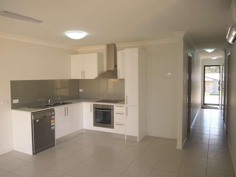 1/7 Crocodile Avenue, Morayfield QLD 4506