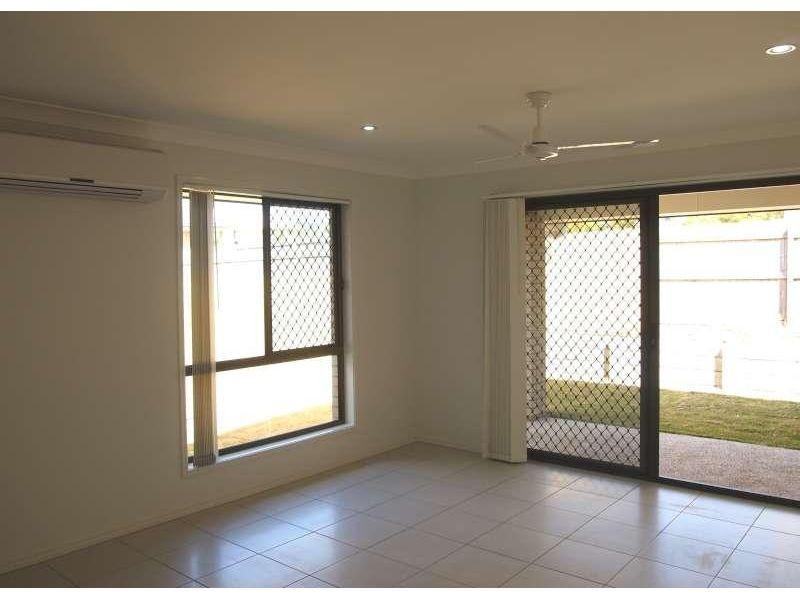 1/7 Crocodile Avenue, Morayfield QLD 4506