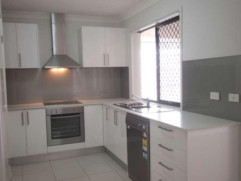 2/7 Crocodile Avenue, Morayfield QLD 4506