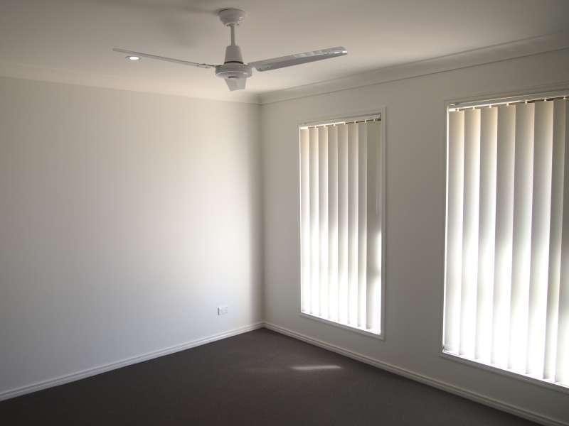 2/7 Crocodile Avenue, Morayfield QLD 4506