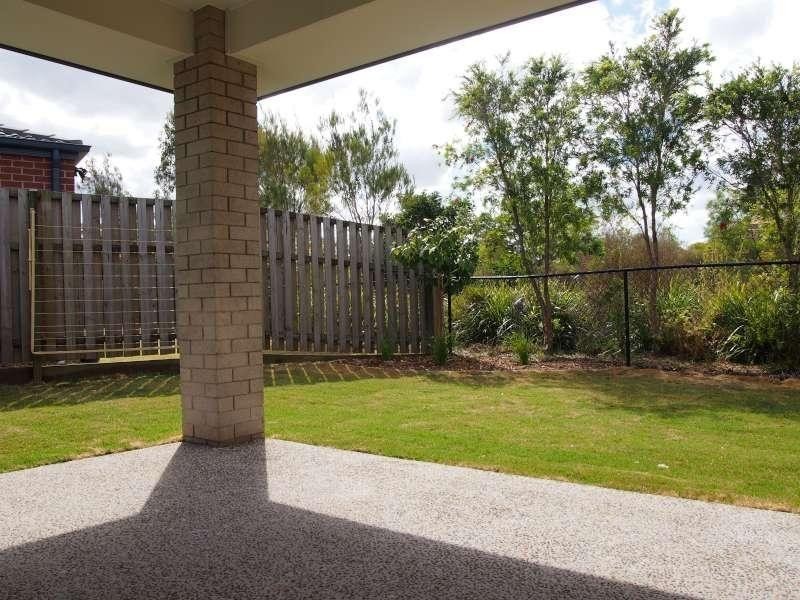 2/32 Almond Way, Bellmere QLD 4510