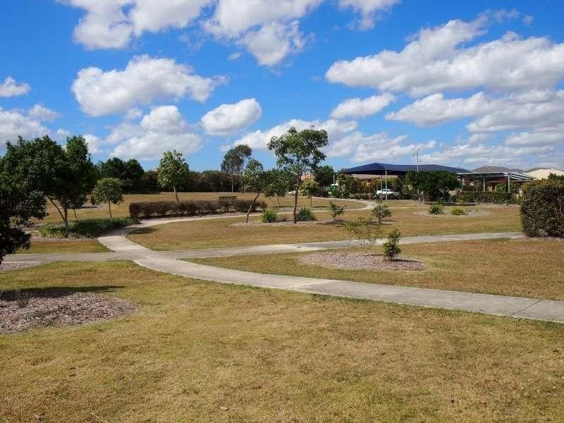 2/32 Almond Way, Bellmere QLD 4510