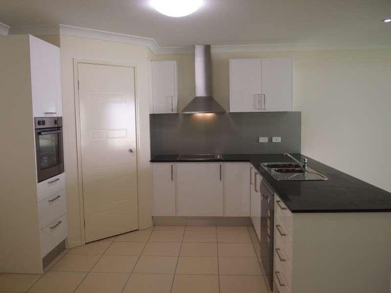 2/9 Kamala Street, Morayfield QLD 4506