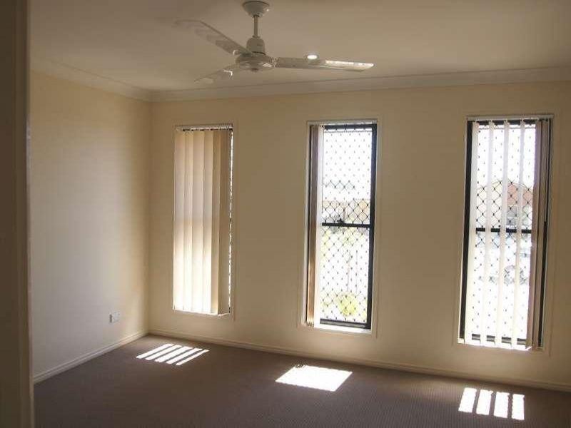 2/9 Kamala Street, Morayfield QLD 4506