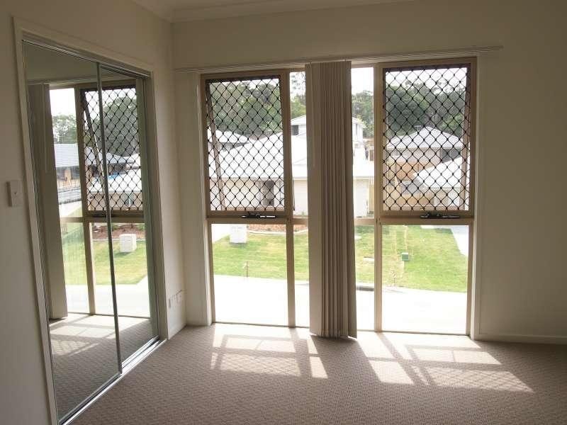 1/14 Montree Circuit, Kallangur QLD 4503