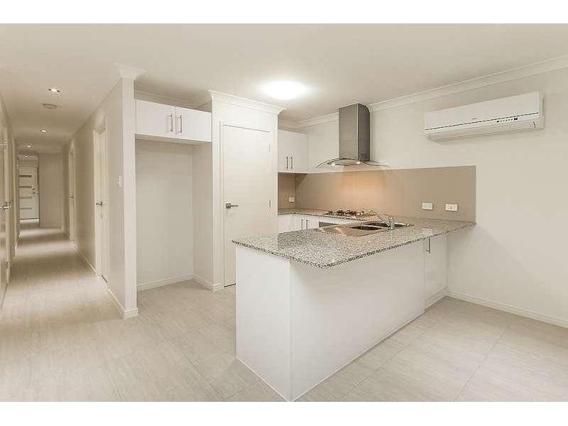 1/9 Applewood Court, Kallangur QLD 4503